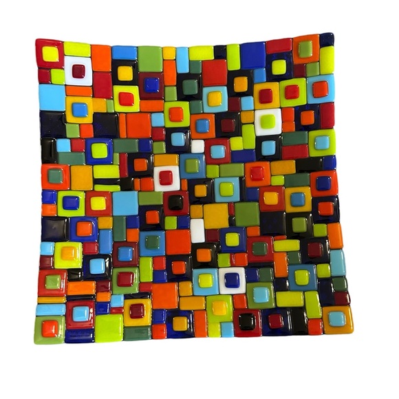 Stunning, colorful handcrafted fused art glass decorative plate fruit bowl. - Picture 2 of 9